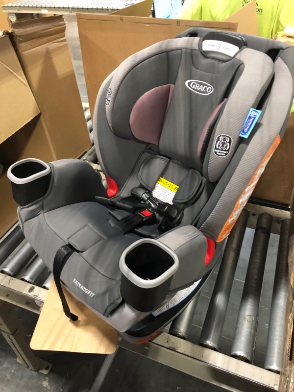 Photo 3 of Graco Extend2Fit 3-in-1 Car Seat, Norah 3-in-1 Norah