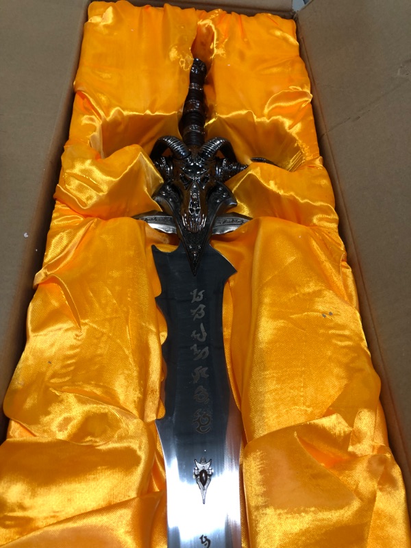 Photo 4 of Sword fort Carbon Steel frostmourne Real Metal-Handmade Anime Replica Game Cosplay Props, Lich King Arthas