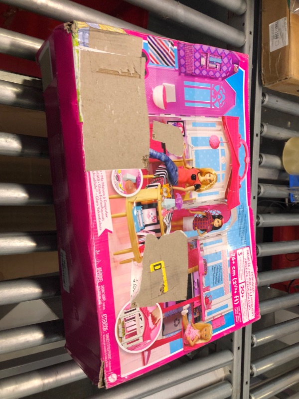 Photo 2 of Barbie Glam Getaway Portable Dollhouse, 1 Story with Furniture, Accessories and Carrying Handle, for 3 to 7 Year Olds