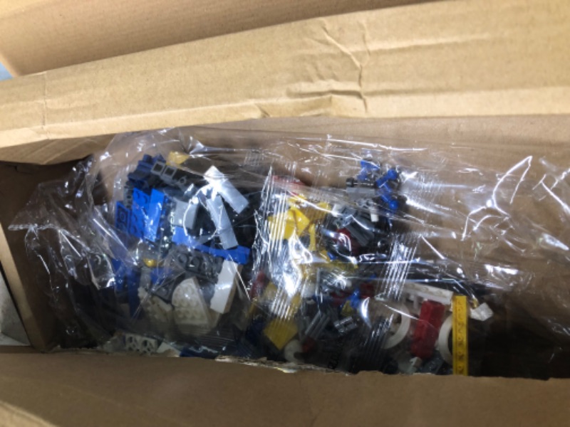 Photo 1 of DG Dreams City Series Building Set, Police Station Building Kits Anti-Terrorism Theme with Helicopters and Multiple Vehicles(1397 Pieces)