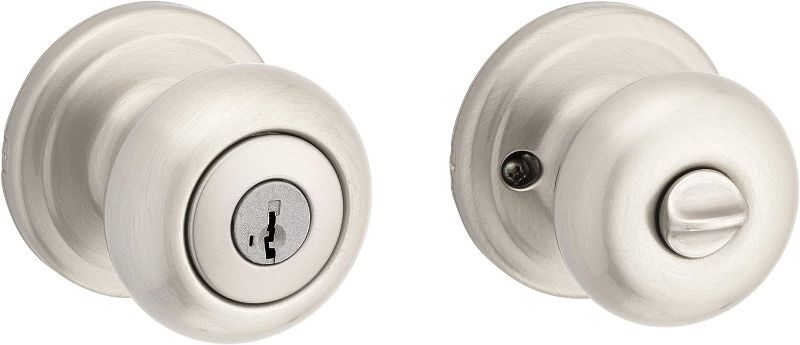 Photo 1 of Kwikset Juno Keyed Entry Door Knob with Microban Antimicrobial Protection featuring SmartKey Security in Satin Nickel Satin Nickel Keyed Entry