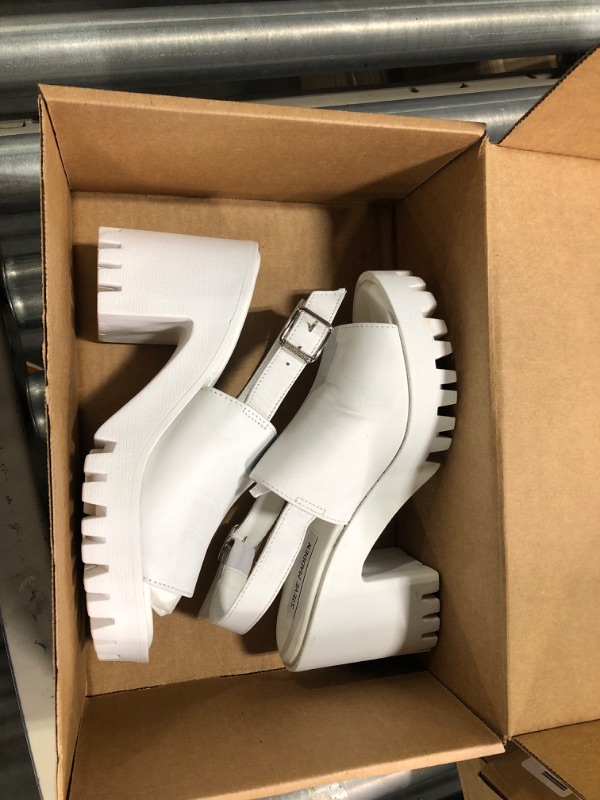 Photo 1 of Steve Madden Women's Sunnyside Heeled Sandal 8.5 White Leather