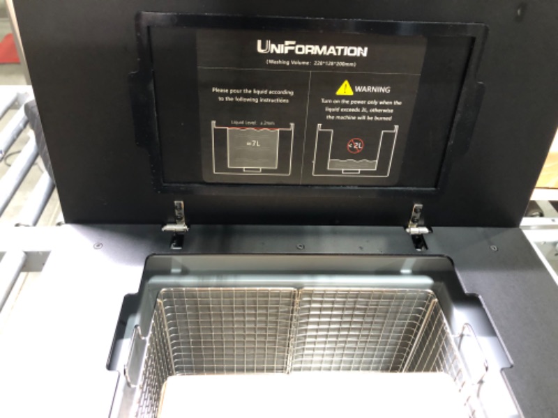 Photo 1 of UniFormation Ultrasonic Cleaner W230