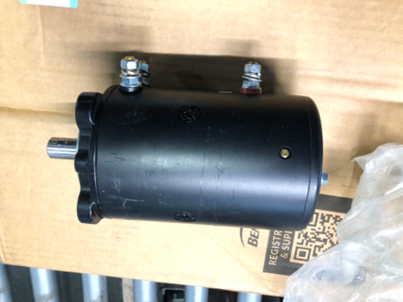 Photo 1 of NEW 12V WINCH MOTOR BI-DIRECTIONAL .669 DIA KEYED SHAFT FITS BRADEN WARN 462262