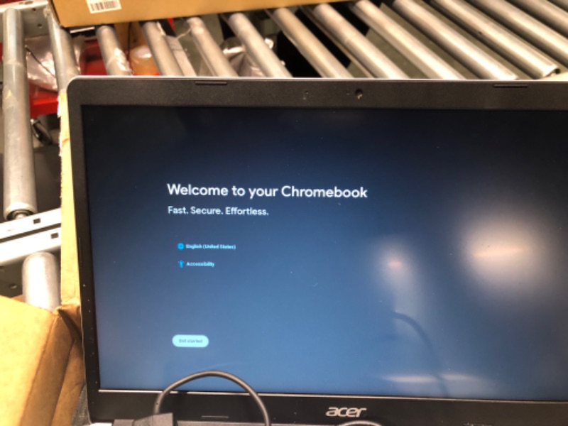 Photo 4 of Acer Chromebook 315 CB315-4HT CB315-4HT-C72W 15.6" Touchscreen Chromebook - Full HD - 1920 x 1080 - Intel Celeron N5100 Quad-core (4 Core) 1.10 GHz - 4 GB RAM - 32 GB Flash Memory - Pure Silver