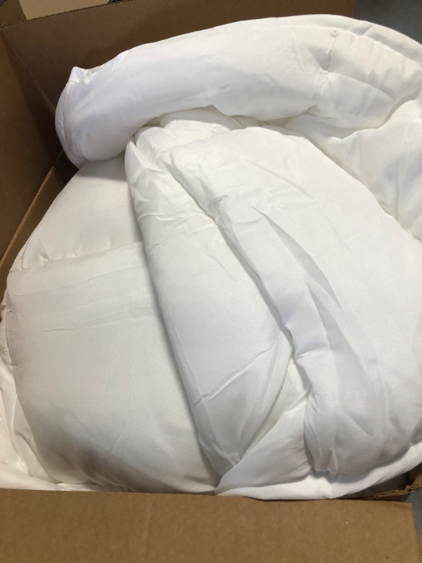 Photo 1 of Bedsure Twin XL Comforter Duvet Insert - Extra Long Twin Comforter