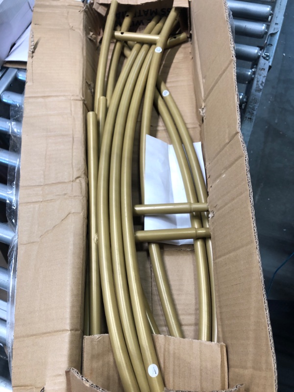 Photo 1 of Chamvis Metal Round Balloon Arch Kit, 7.2ft (2.2m) Golden Round Arch Stand Kit: Garden Plants Vines Climbing Frame - for Wedding Birthday Photo Background Party Supplies Decorations
***Missing accessories*** 