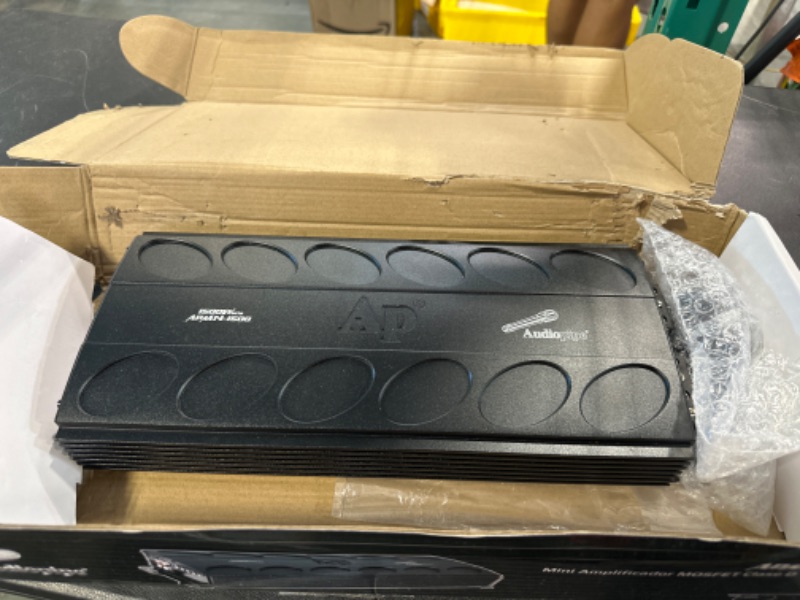 Photo 3 of Audiopipe APEL-1500.1 1500W Monoblock Class D 1-Ohm Stable Car Audio Amplifier