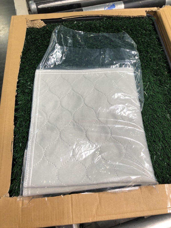 Photo 2 of 
Artificial Grass Puppy Pee Pad for Dogs and Small Pets - 20x25 Reusable 3-Layer Training Potty Pad with Tray- Dog Litter Boxes - Dog Housebreaking Supplies...
Size:Medium