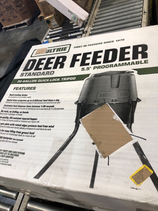 Photo 4 of 
Moultrie Fish & Deer 30-Gallon Quick-Lock Directional Tripod