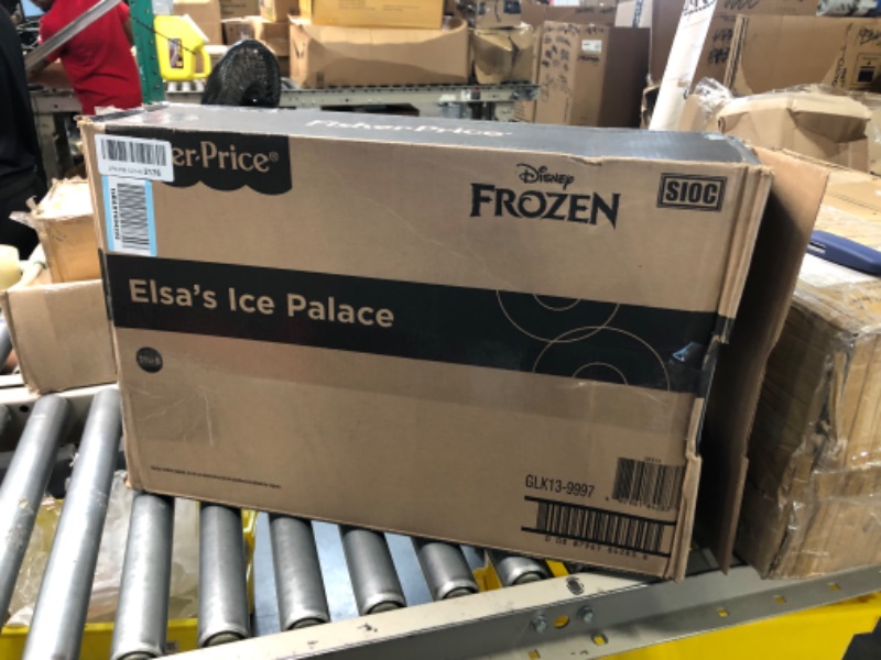 Photo 2 of Disney Frozen Toys, Fisher-Price Little People Toddler Playset With Elsa & Olaf Toys Lights & Music, Elsa's Ice Palace, Frustration-Free Packaging SIOC/FFP