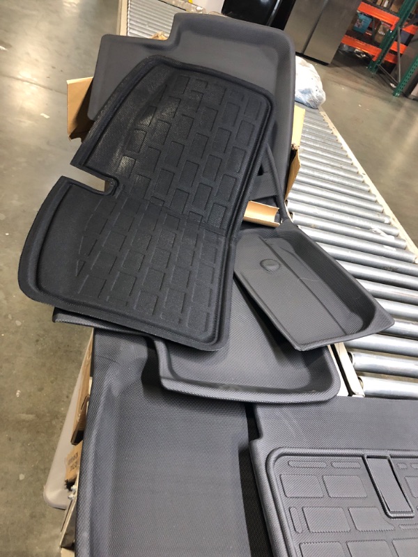 Photo 4 of BASENOR 7PCS Tesla Model S Floor Mats 3D Full Set Liners All-Weather Anti-Slip Waterproof Frunk & Trunk Mat Accessories for 2023 2022 2021 Model S Model S Set Mats