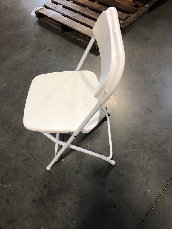 Photo 3 of Flash Furniture Hercules™ Series Plastic Folding Chair - White - 650LB Weight Capacity Comfortable Event Chair - Lightweight Folding Chair White Single Standard Chair