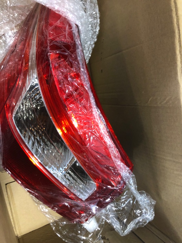 Photo 3 of munirater LED Tail Light Assembly OE Style Replacement for 2016-2018 Nissan Sentra, Replaces Tail Light Rear Brake Lamp Outer Left Driver Side 265553YU0A NI2804108