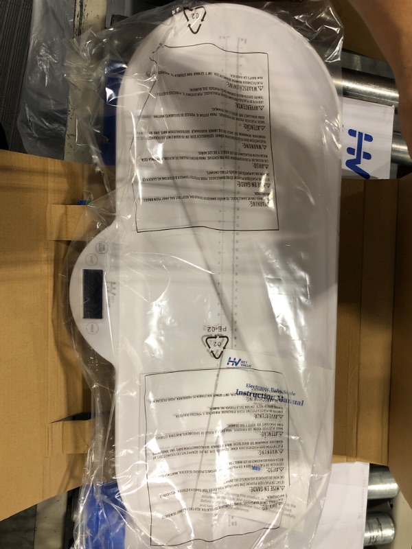Photo 5 of Smart Weigh Comfort Baby Scale, 44 Pound Capacity, 3 Weighing Modes, Accurate Digital Scale for Infants, Toddlers, and Babies
**CAN'T TEST WITHOUT BATTERY**