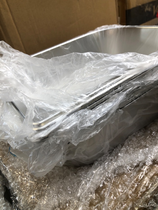 Photo 1 of 8 Set Stainless Steel Hotel Pans Steam Table Pan with Lids 4 inch 1/2 Half-Size Restaurant Pans Anti Steam Table Pan for Hotel Food Buffet Event Catering Supplies