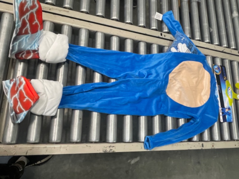 Photo 5 of Disguise Kid's Deluxe Sonic 2 Movie Sonic Costume
