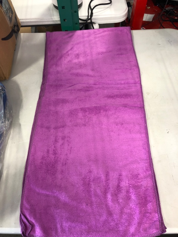 Photo 3 of Chemical Guys MIC_997_6 Fluffer Miracle Supra Microfiber Towel, Red, 24" x 16", Pack of 6 purple Pack of 6