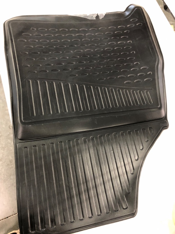 Photo 2 of Car floor mats. not exact pictured.