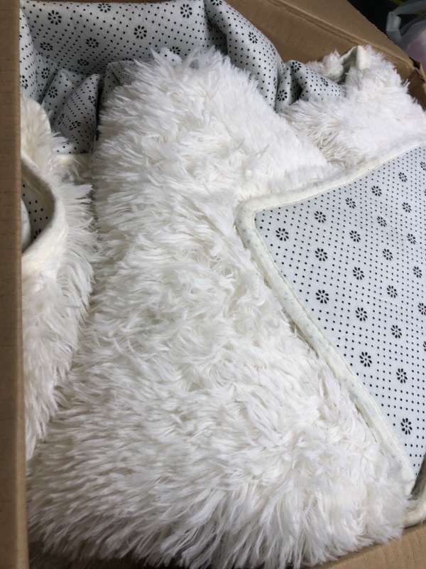 Photo 1 of Medeunk 8x10 Area Rugs Cream White Super Soft Fluffy Upgrade Sponge Non-Slip No Shedding for Living Room Bedroom Girls/Boys Room Dorm Playroom Lounge Home Decor 8' x 10' Cream White