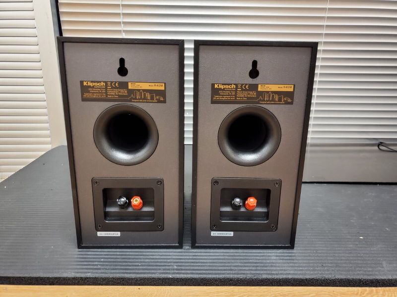 Photo 1 of Klipsch R-41M Bookshelf 200W Speaker - 2 Pieces, Black
