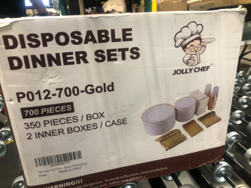 Photo 1 of 700 PCS DINNER SET