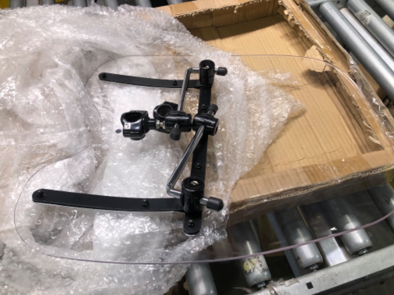 Photo 1 of Large 19"x17" Clear Windshield Compatible with Honda Magna Shadow Spirit Sabre Kawasaki Vulcan Vn Harley Davidson Sportster Dyna Glide Softail Suzuki Savage Intruder Volusia Boulevard Yamaha Cruiser