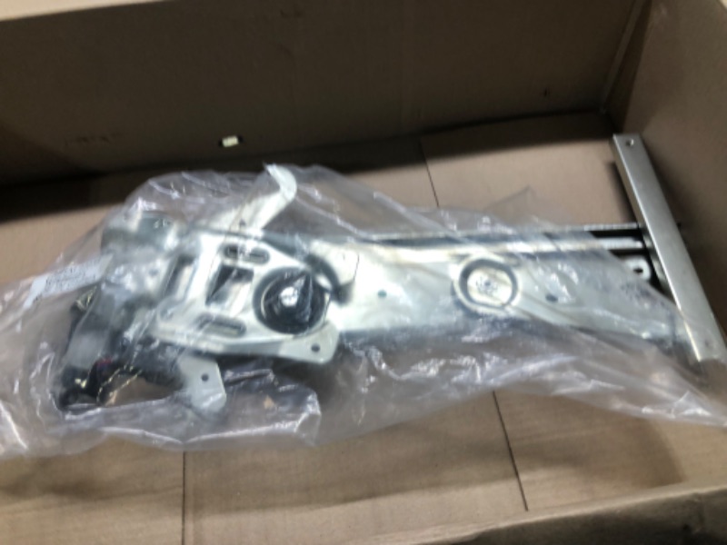 Photo 3 of  Parts 25980844 Rear Passenger Side Power Window Regulator and Motor Assembly Po#RAL22036 WR756FL