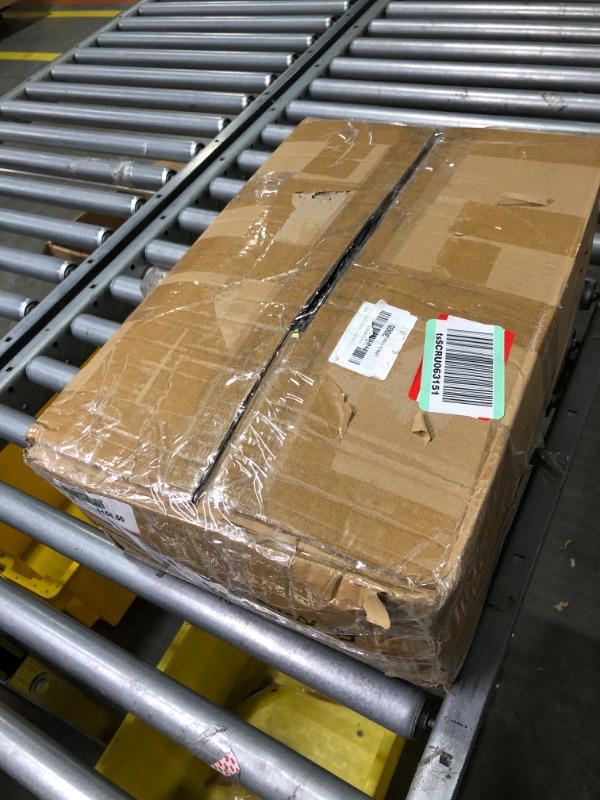 Photo 1 of Artificial Palm Tree Christmas Tree 7Ft 3Trunks 260LED Lighted Simulation Tropical Palm Tree Fake Plant Light for Patio Home Office Beach Yard Cruise Hawaiian Party Tiki Bar Decorations - Electric Green 7FT-Electric