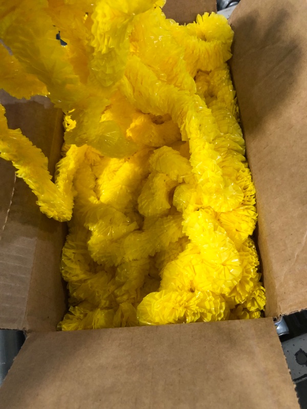 Photo 1 of 50 PCS Beistle 66355Y501.5 in. x 36 in. Soft-Twist Poly Leiswith Labeled Box - Yellow