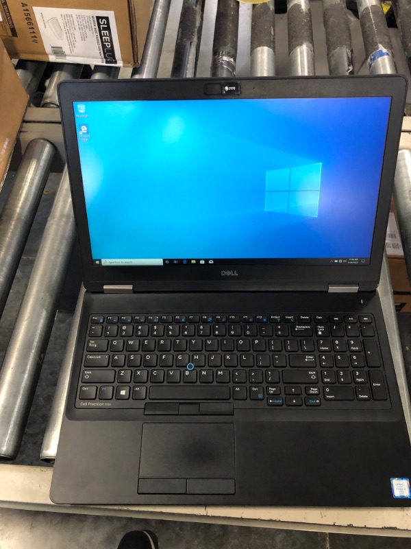 Photo 3 of Dell Precision 3510 15.6 FHD, Core i7-6820HQ 2.7GHz, 16GB RAM, 512GB SSD, Windows 10 Pro 64Bit, (Renewed)