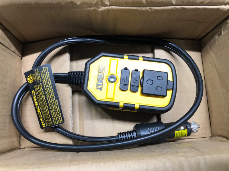 Photo 1 of DeWalt Power Inverter Dxaepi140