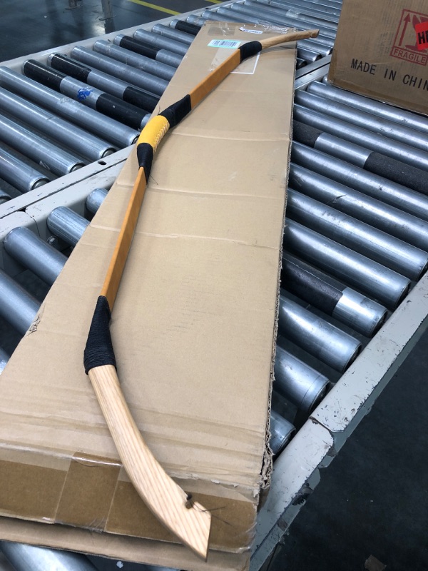 Photo 1 of FUNTRESS 50inch Lightweight Laminated Recurve Bow Traditional Detachable Archery Set yellow-25