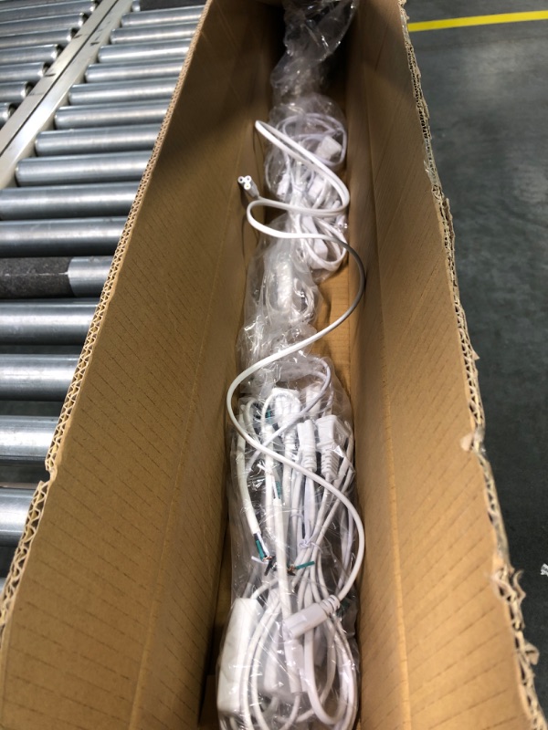 Photo 1 of (Pack of 6) Kihung LED Shop Light 4FT, 20W 2200lm 6500K (Super Bright White), T5 Integrated Fixture with Linkable Shop Light, Corded Electric with Built-in ON/Off Switch
