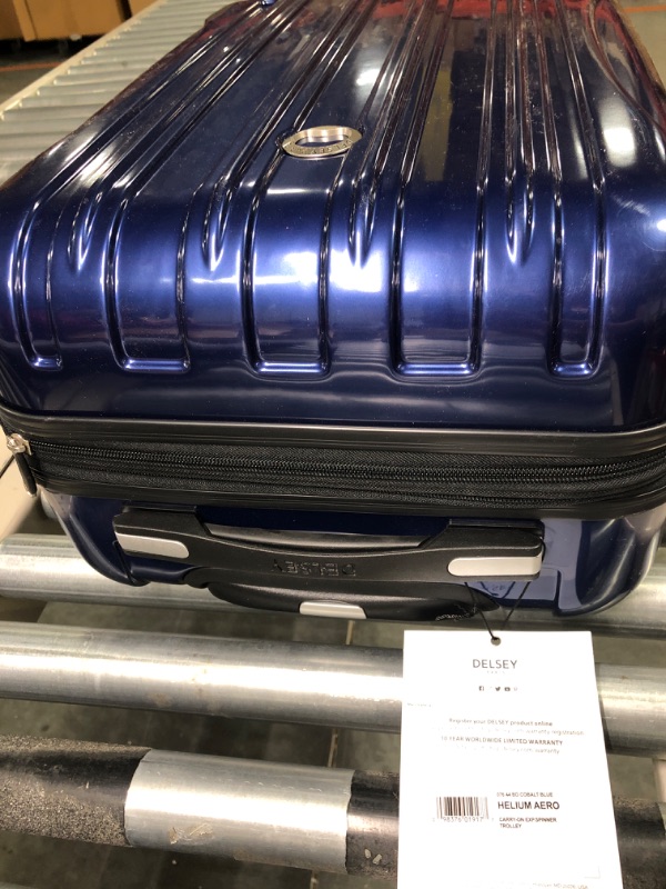 Photo 4 of DELSEY Paris Helium Aero Hardside Expandable Luggage with Spinner Wheels