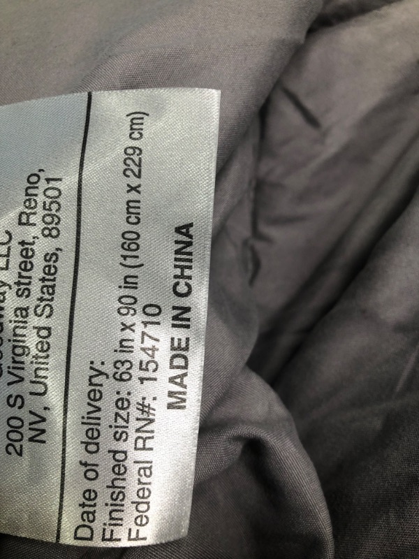 Photo 5 of **See notes**Seward Park Full/Queen Size Reversible Comforter Lightweight Microfiber Fill All Season Fall Warm Blanket Black/Grey Black/Grey Full/Queen