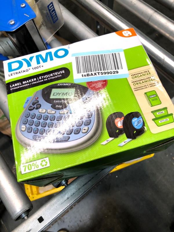 Photo 3 of DYMO LetraTag LT-100T Plus Compact, Portable Label Maker with QWERTY Keyboard (1733013),Silver/Blue hfs-koi-zk-a1069