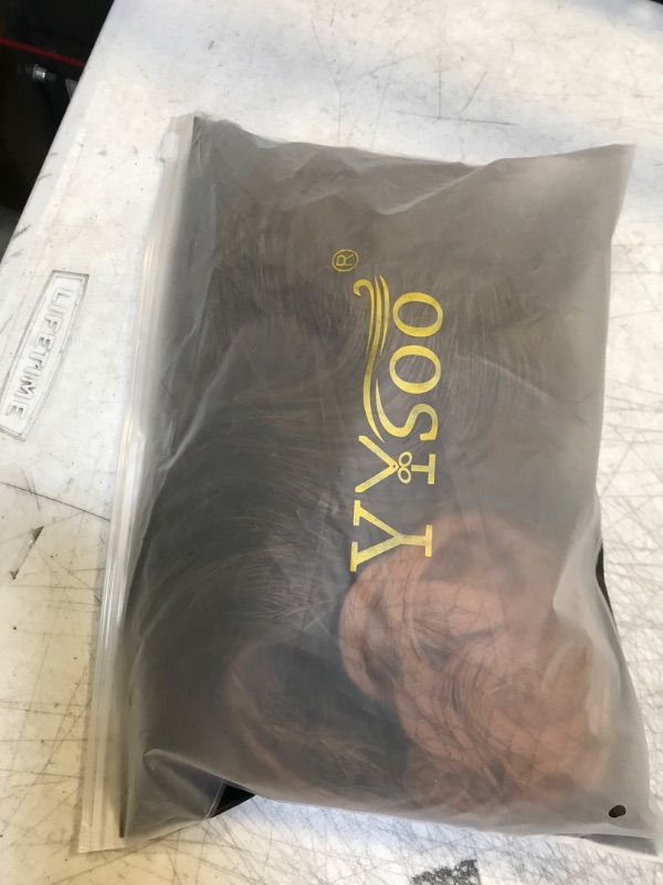 Photo 2 of YYsoo Long Brown Highlight Black Balayage Color Futura Body Wave Synthetic Lace Front Wigs 13x4 Japan Fiber Blonde Highlights Wavy Wig with Free Part for Black Women 1/27 002