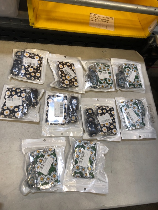 Photo 1 of 10 pcs badge holder with lanyards