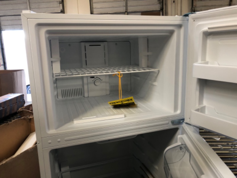 Photo 5 of 18 cu. ft. Top Freezer Refrigerator DOE in White
