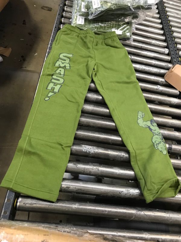 Photo 3 of Amazon Essentials Disney | Marvel | Star Wars Men's Fleece Sweatpant (Available in Big & Tall) Small Marvel Hulk