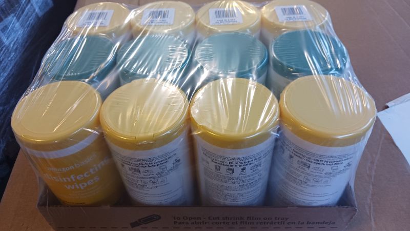 Photo 1 of 12pcs---Amazon Basics Disinfecting Wipes, Lemon Scent & Fresh Scent, Sanitizes/Cleans/Disinfects/Deodorizes