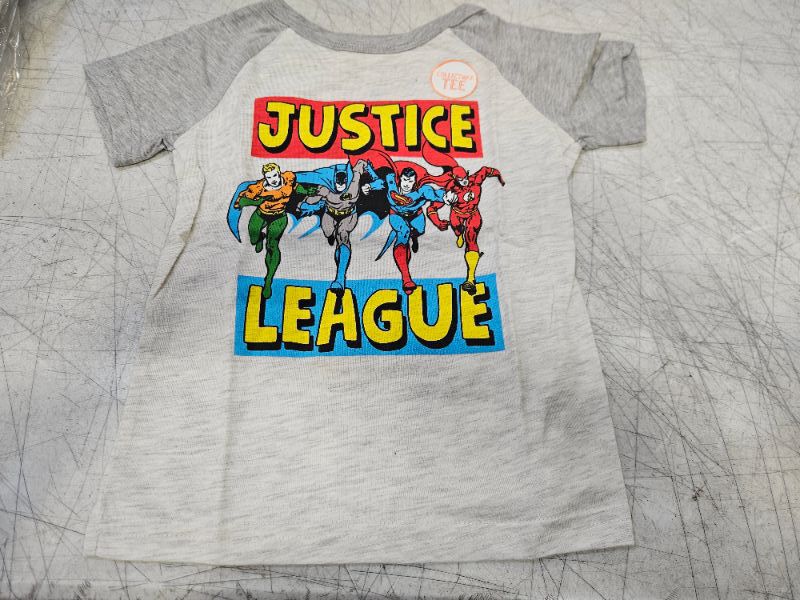 Photo 2 of DC Comics Boys' Justice League Superhero Lineup Collectible Raglan Kids Youth Graphic T-Shirt (3T)