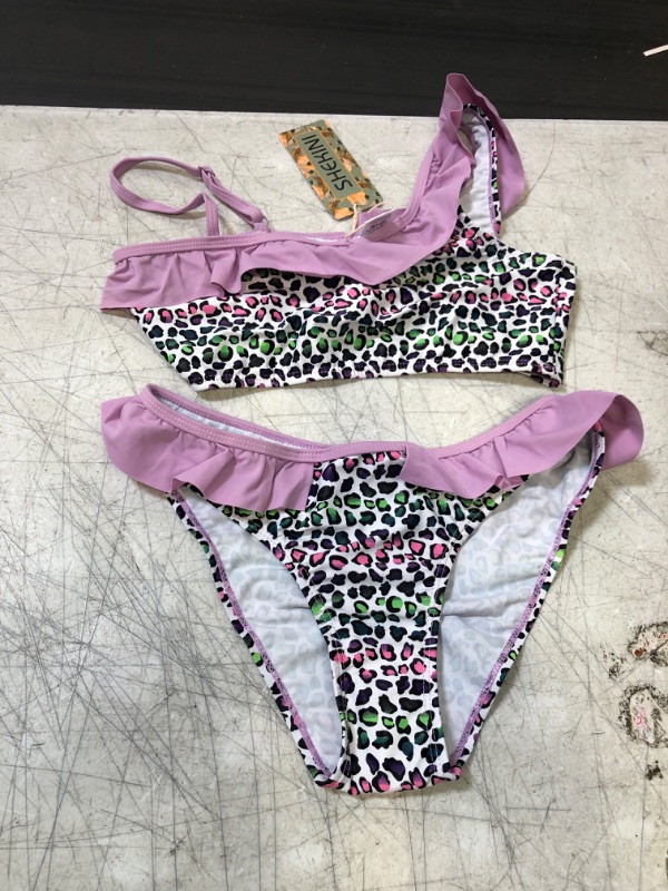 Photo 1 of GIRLS  TWO PIECE SWIMSUIT SET
SIZE 12/14