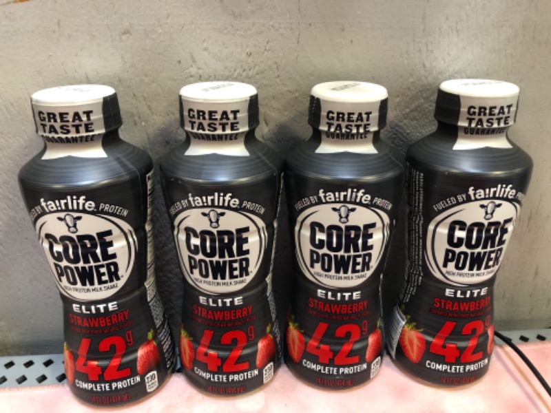 Photo 2 of Fairlife Core Power Elite 42g High Protein Milk Shake, Ready To Drink for Workout Recovery , Strawberry, 14 Fl Oz    EXP 03-06-2024