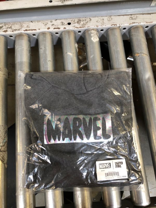 Photo 1 of Amazon Essentials Disney | Marvel Girls And Toddlers' Fleece Zip-Up Sweatshirt Hoodies, 4T 