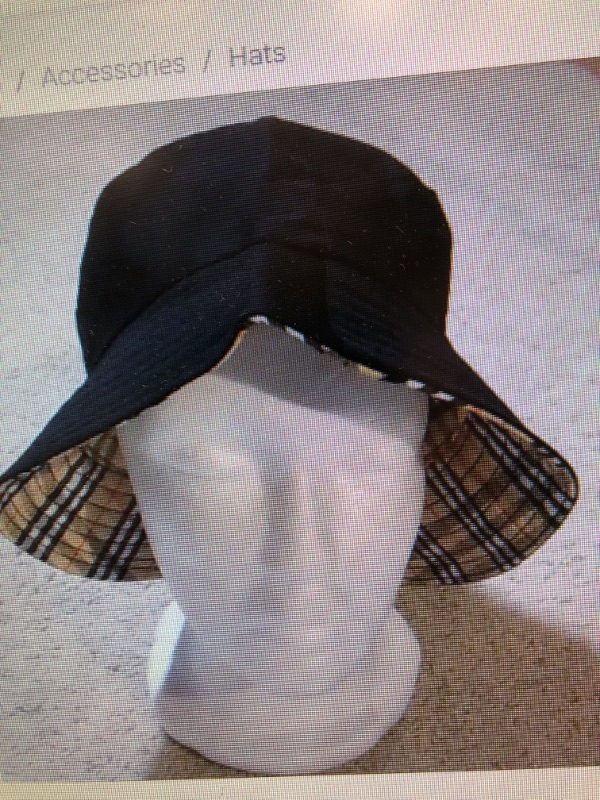 Photo 1 of BUCKET HAT / Reversible hat