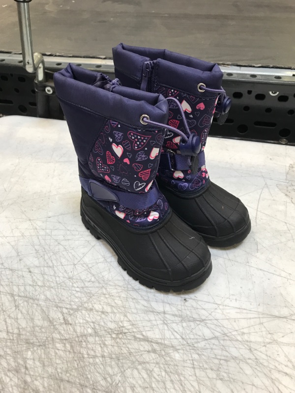 Photo 1 of Kids snow boots size 8