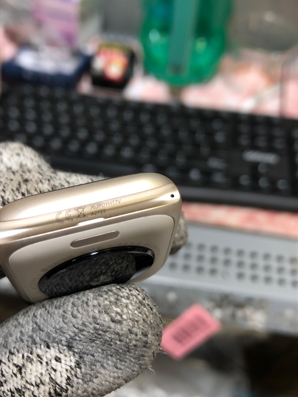 Photo 1 of Apple Watch SE (2nd Gen) [GPS 40mm] Smart Watch w/Starlight Aluminum Case & Starlight Sport Band - M/L. Fitness & Sleep Tracker, Crash Detection, Heart Rate Monitor, Retina Display, Water Resistant
