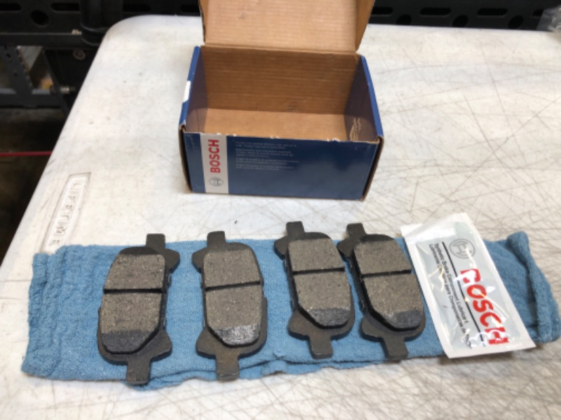 Photo 2 of Bosch BE828 Blue Disc Brake Pad Set - REAR